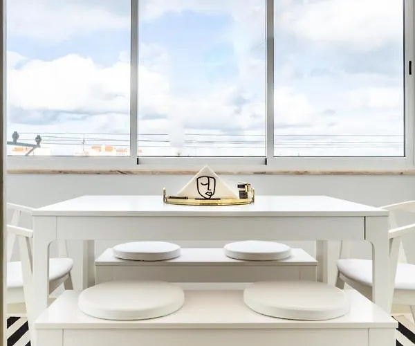 Amazing Lisboa! Views & Style In Historical Graca * Lisboa