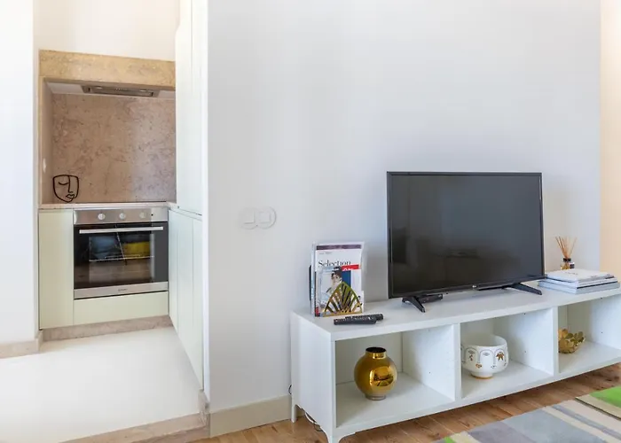 Amazing Lisboa! Views & Style In Historical Graca Apartmán