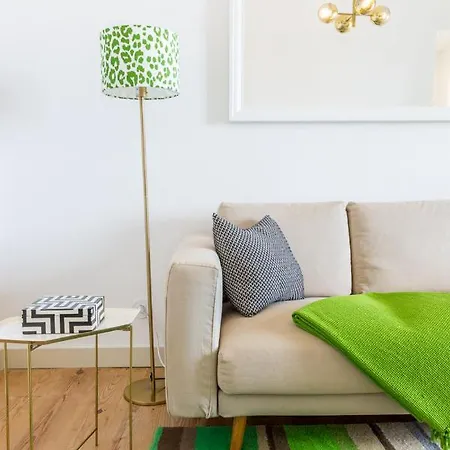 Amazing Lisboa! Views & Style In Historical Graca Apartman Lisboa